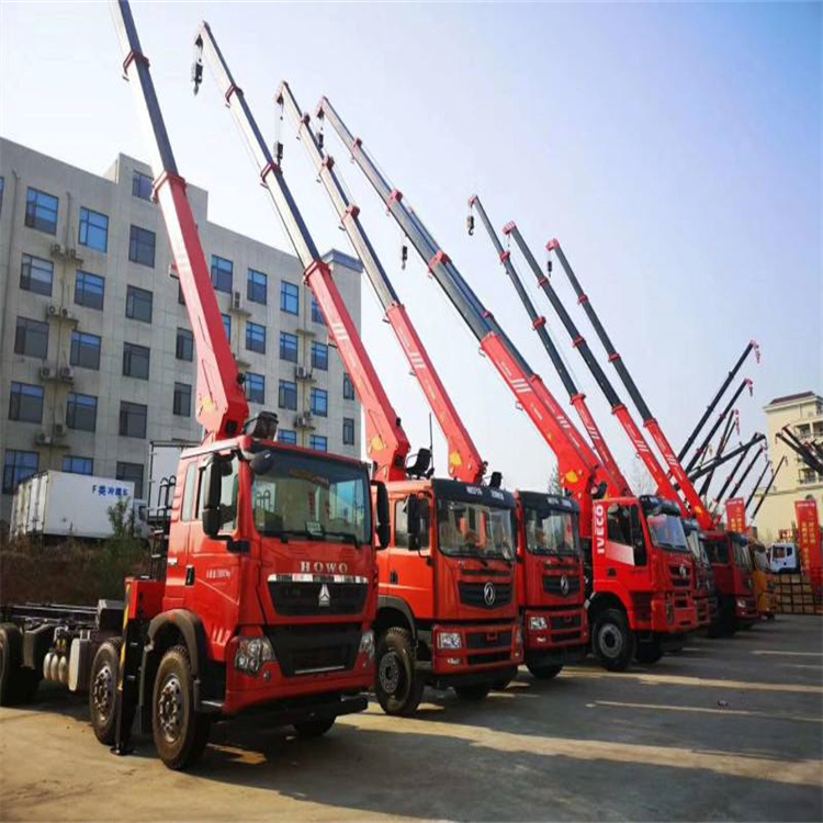 青川租专业吊车电话