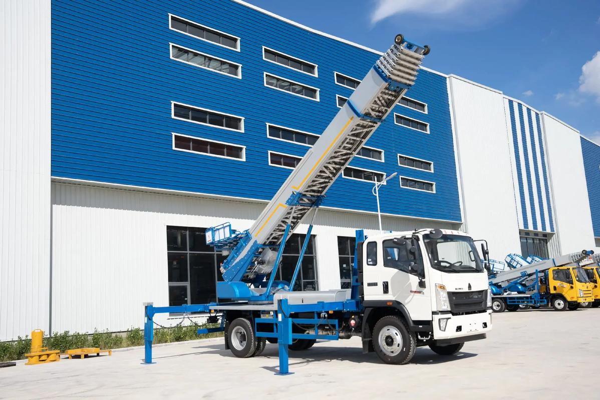 青川小型云梯车上料车租赁多少钱