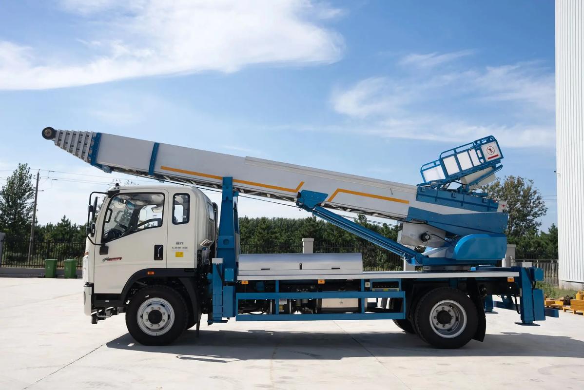 青川云梯上料车租赁费用